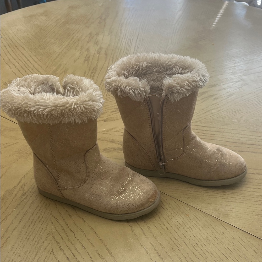 Cozy Tan Fur-Lined Boots